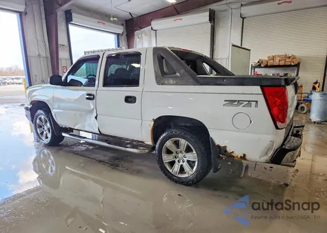 2004 Chevrolet Avalanche K1500 из США, поврежденный, VIN 3GNEK12T84G172010